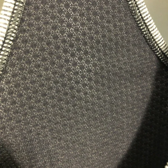 Lululemon Racerback Drawstring Hem Grey Tank Top - Picture 4 of 6